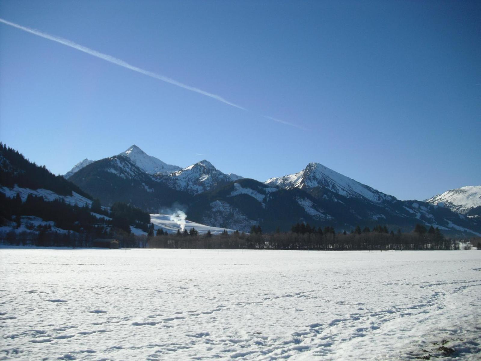 Appartamento Haus Bergwelt Grän Esterno foto