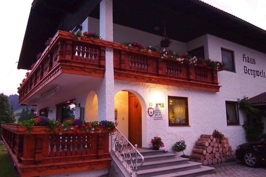 Appartamento Haus Bergwelt Grän Esterno foto