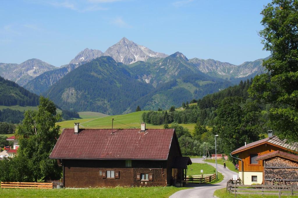 Appartamento Haus Bergwelt Grän Esterno foto