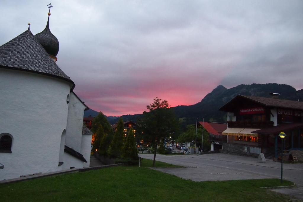 Appartamento Haus Bergwelt Grän Esterno foto